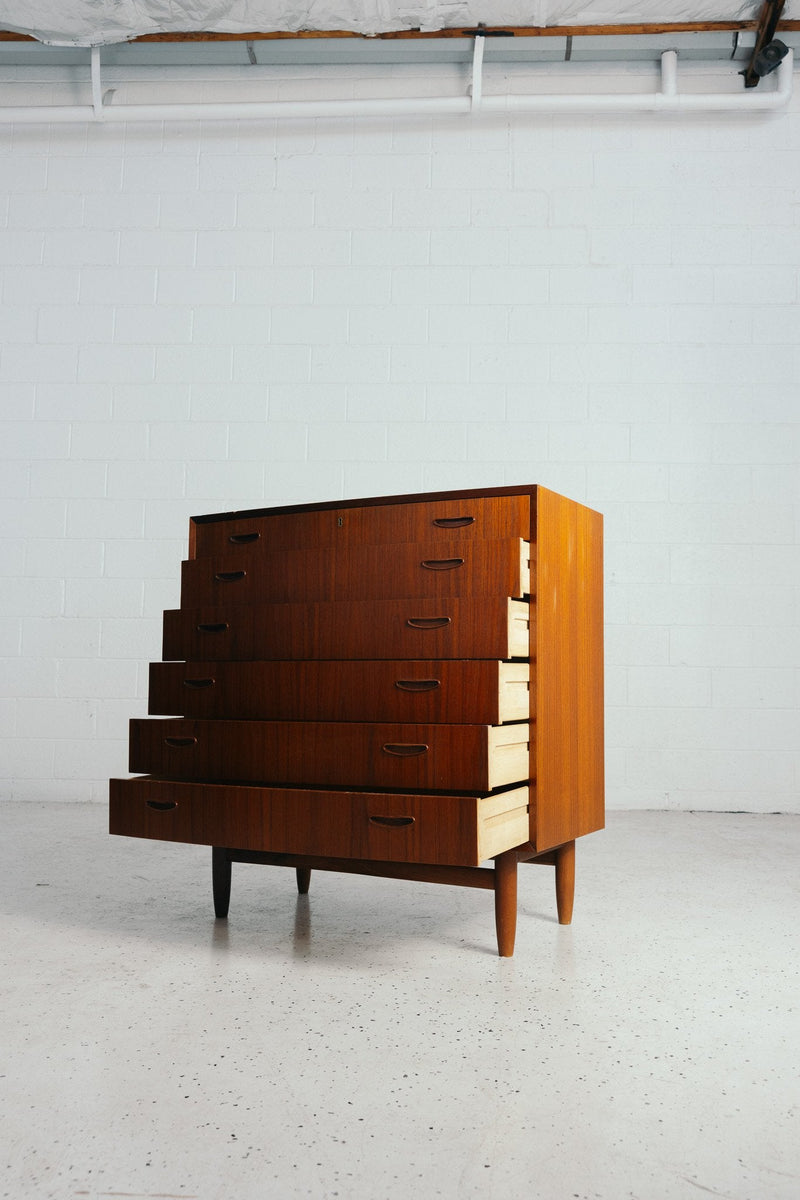 Large Chest of Drawers in Teak