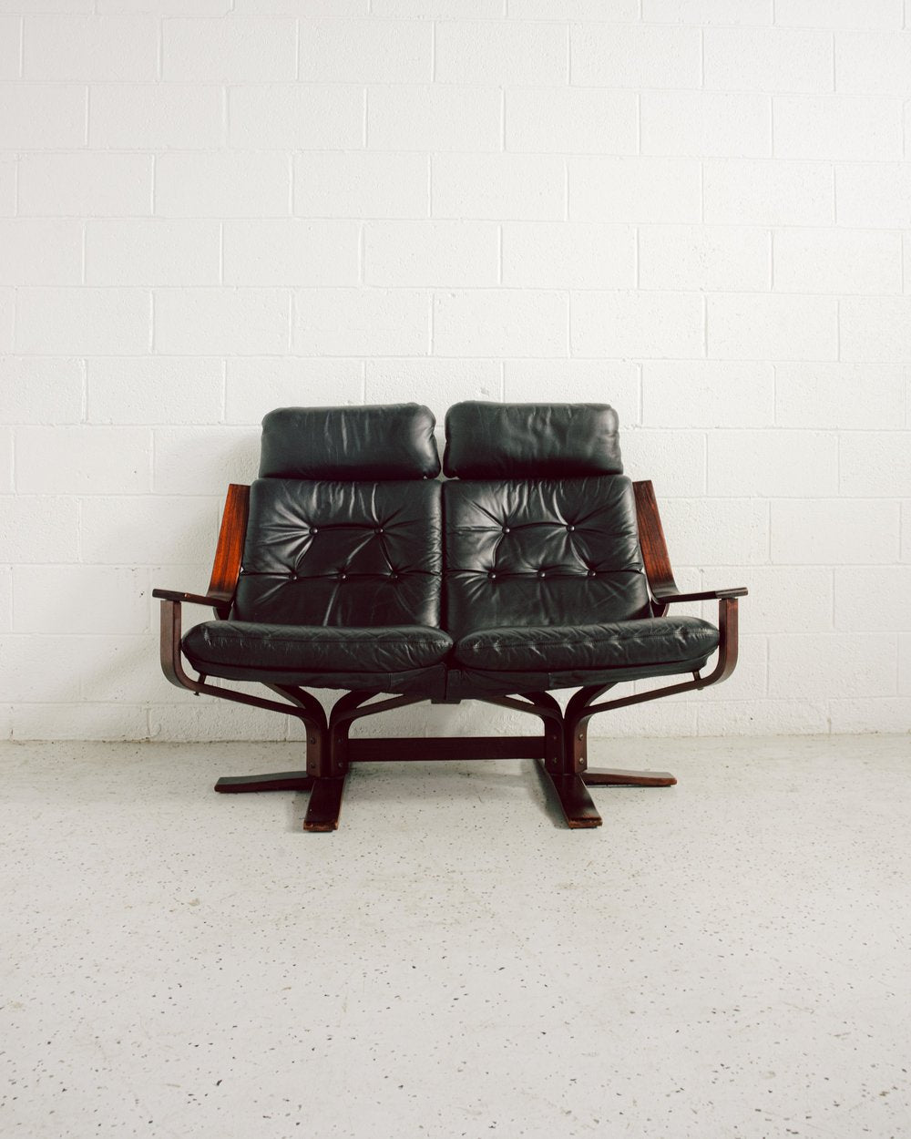 Joe Rufenacht 2-Seater Lounge