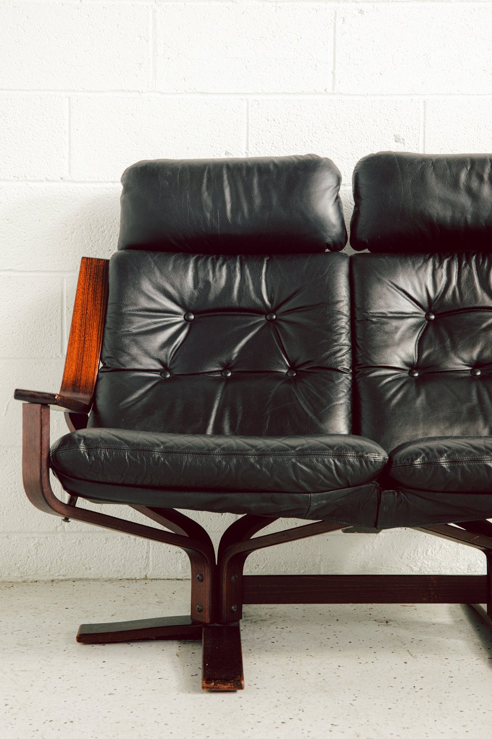 Joe Rufenacht 2-Seater Lounge