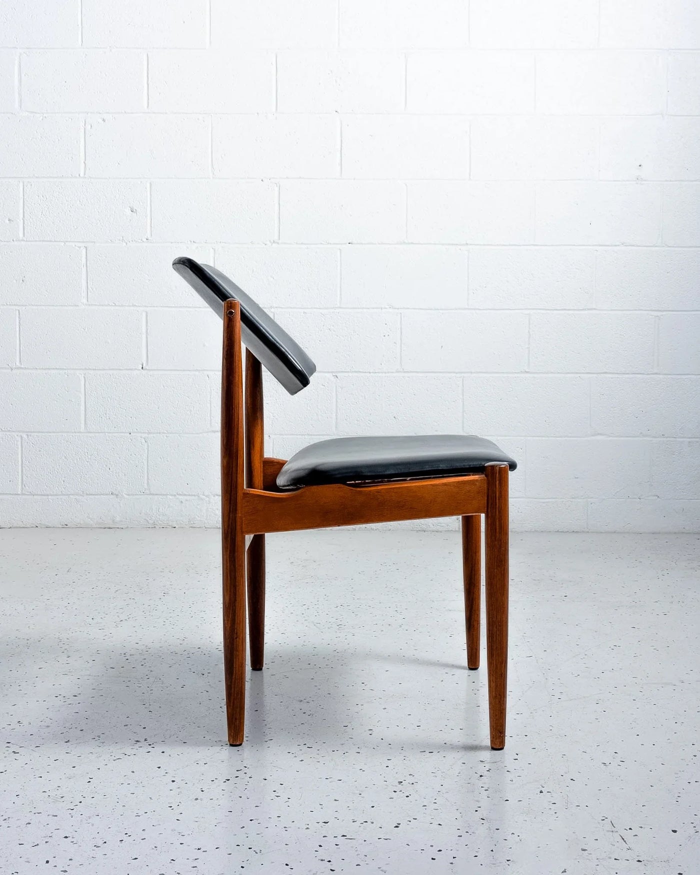Set of 6 Arne Vodder for TH Brown Dining Chairs