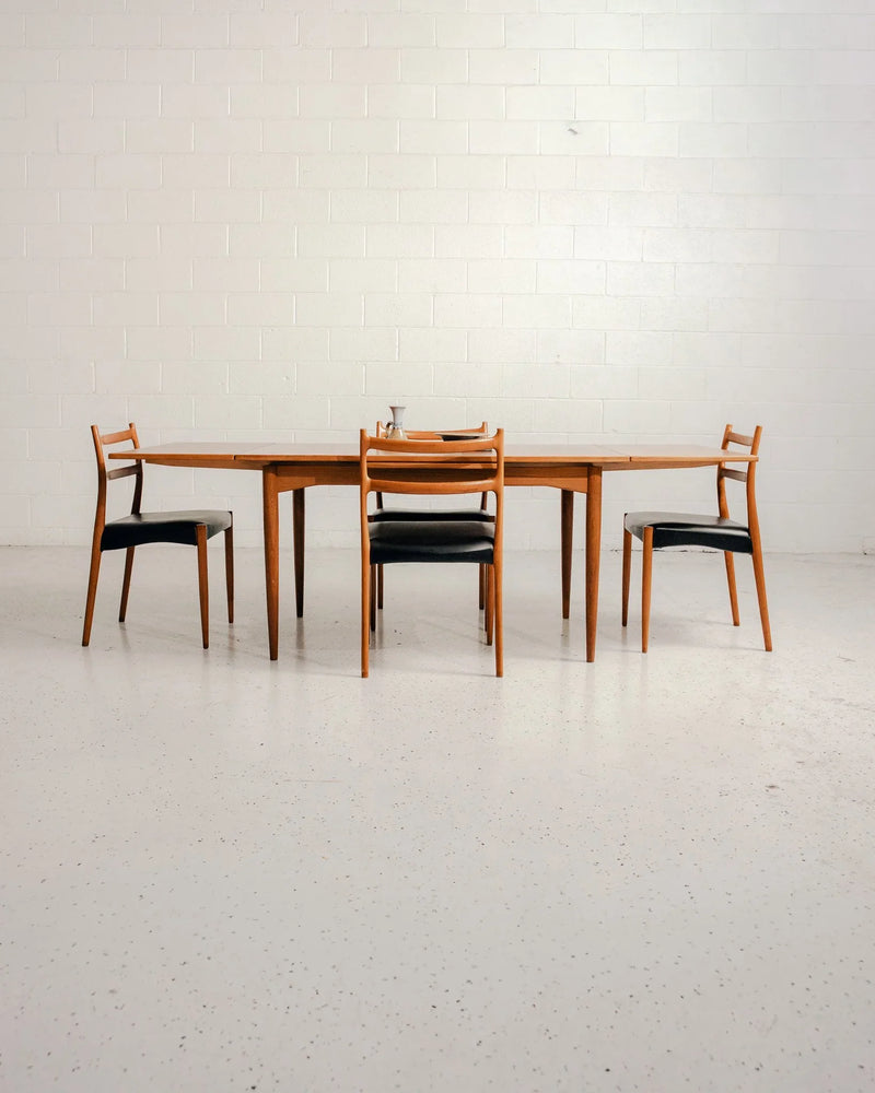 Parker Extension Dining Table