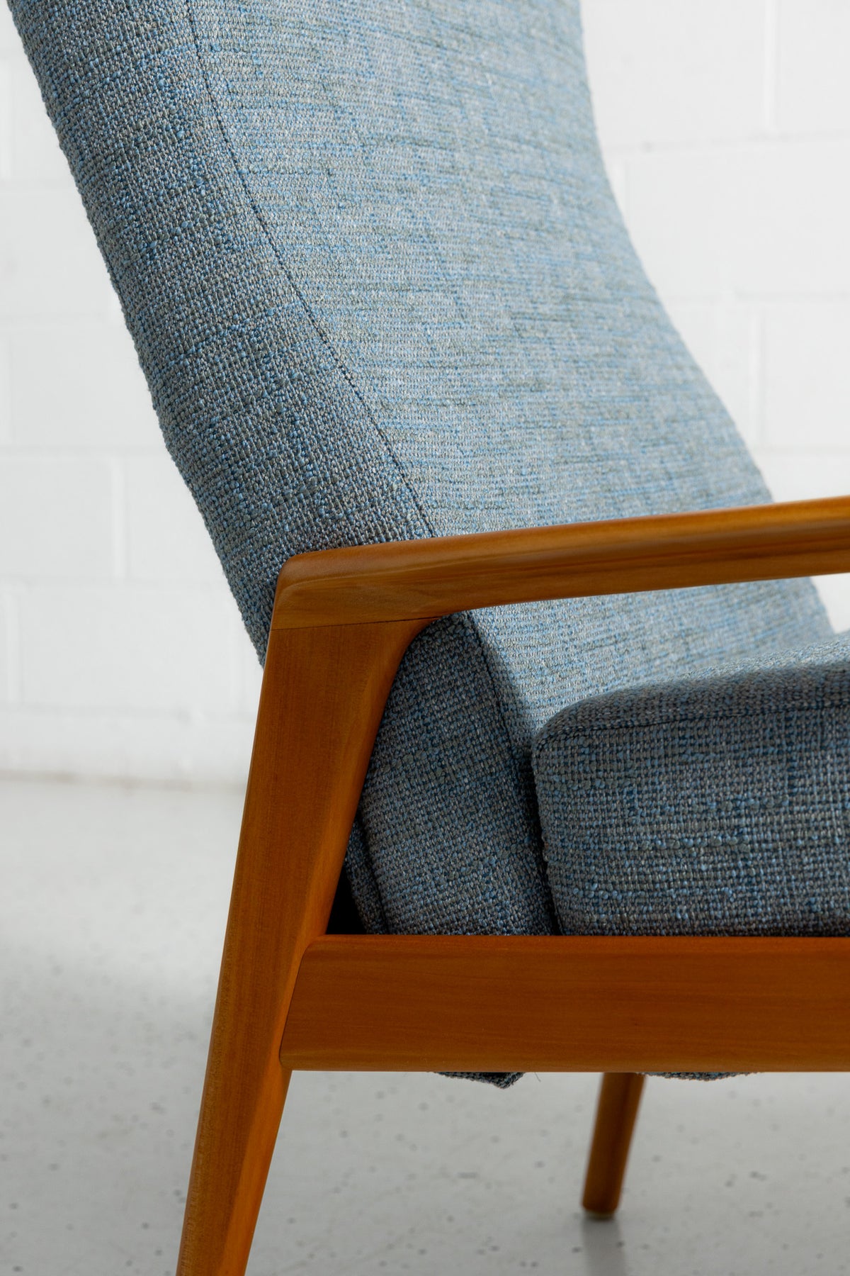 E71 Armchair by Fler
