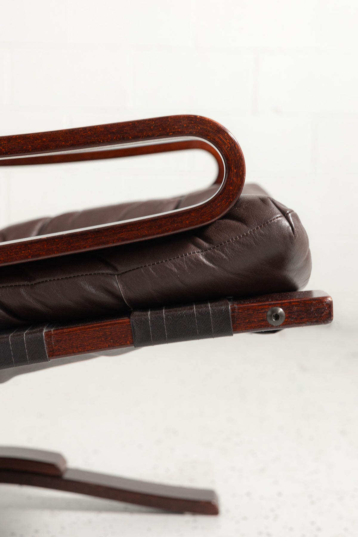Additional view of Skyline Lounge Chair by Einar Hove