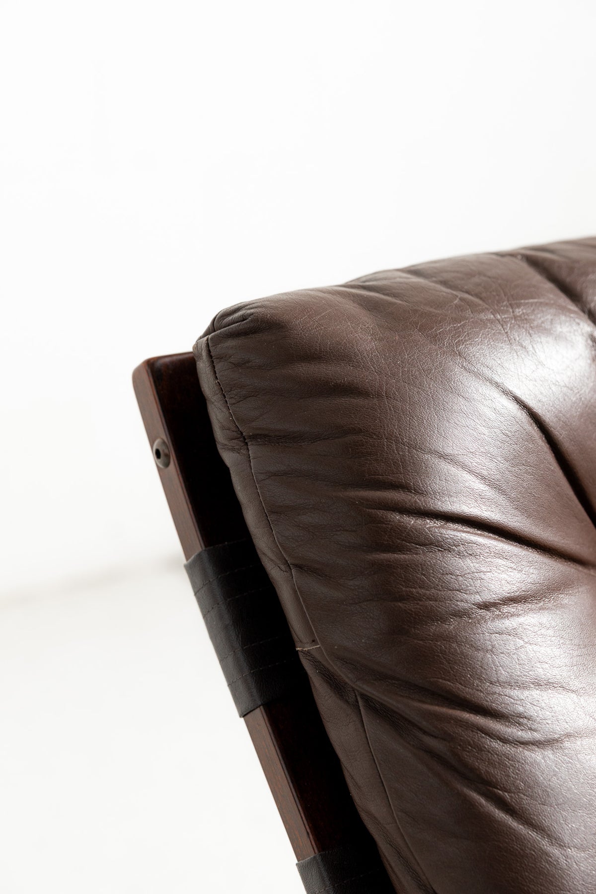Additional view of Skyline Lounge Chair by Einar Hove