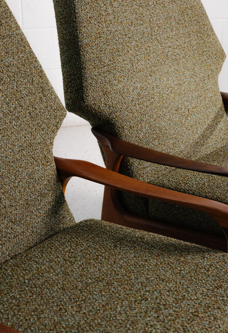 Pair of Rare SC60 Armchairs by Fler