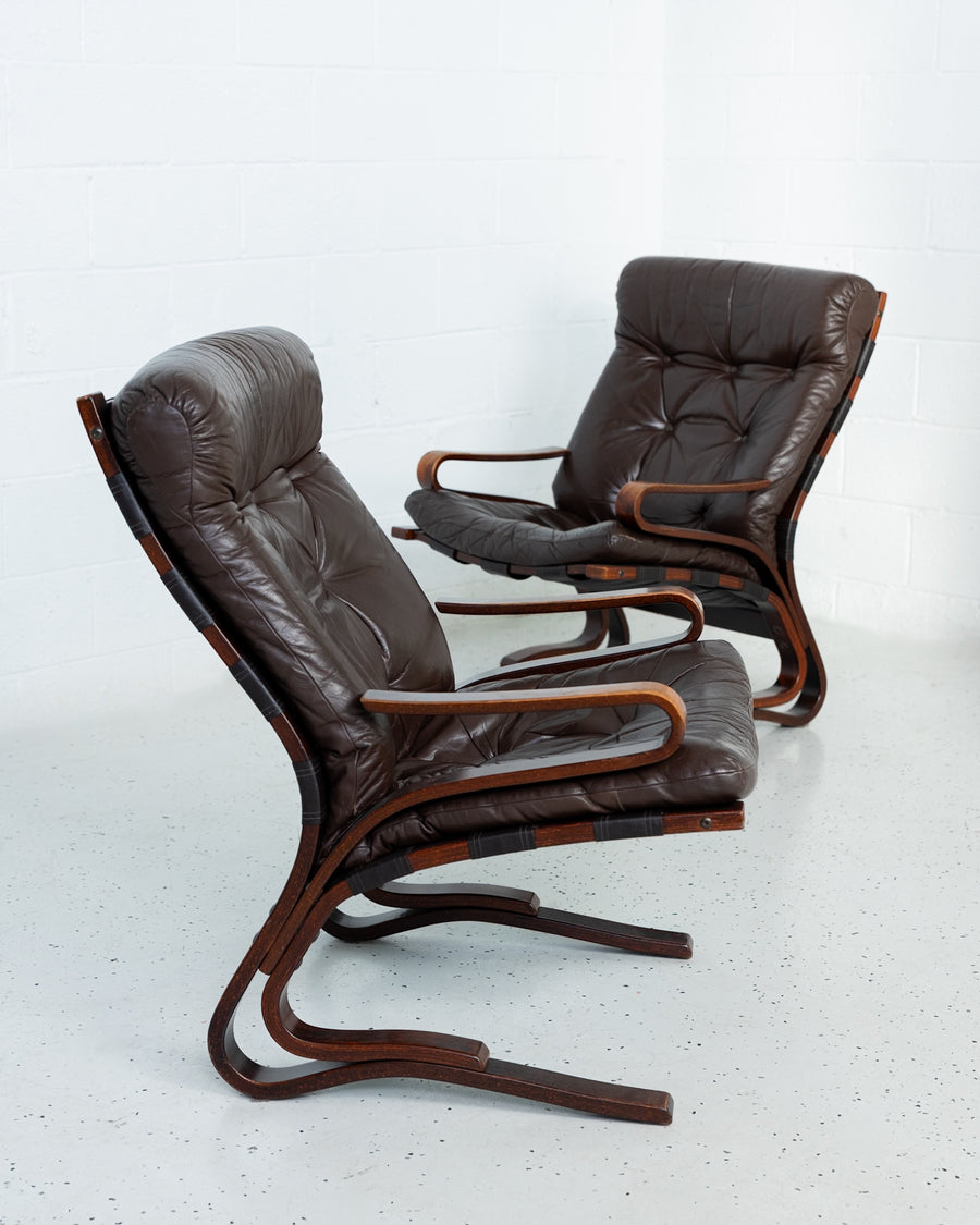 Pair of High-back Einar Hove ‘Skyline’ Lounge Chairs