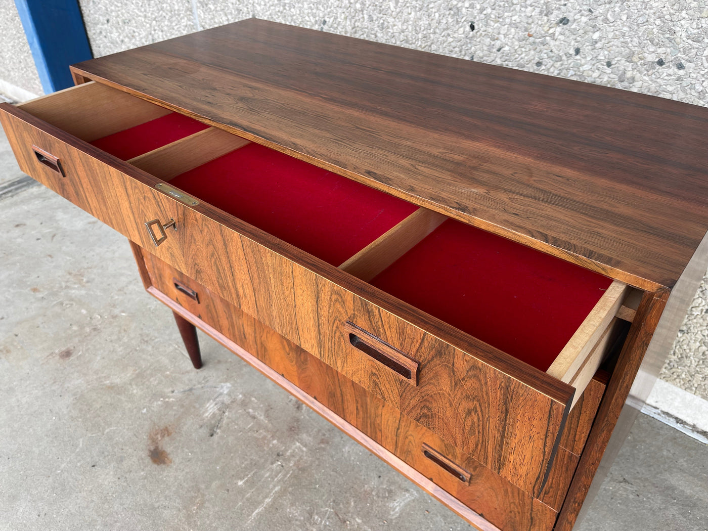 Rosewood Chest of Drawers