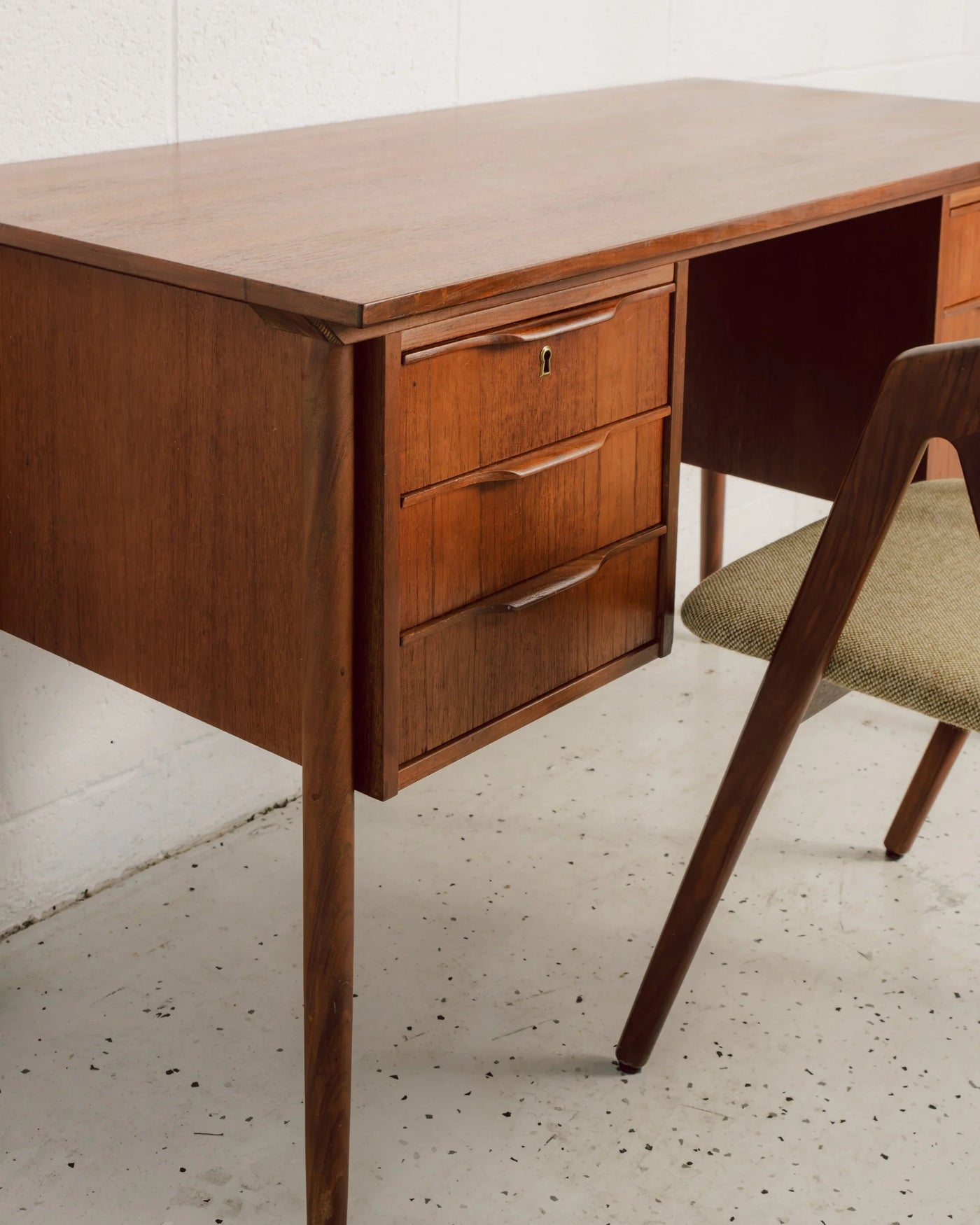 Petite Danish Desk by Ejsing Møbelfabrik