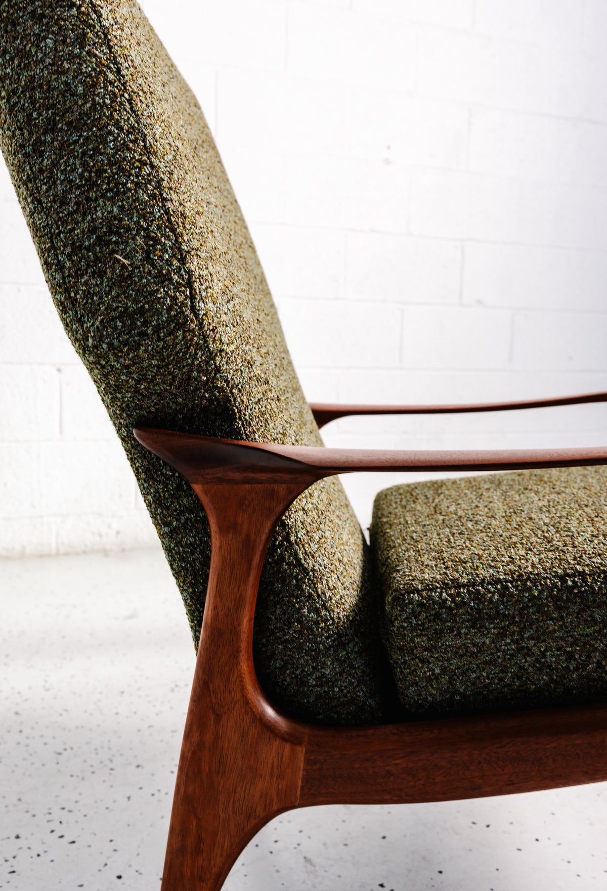 Pair of Rare SC60 Armchairs by Fler