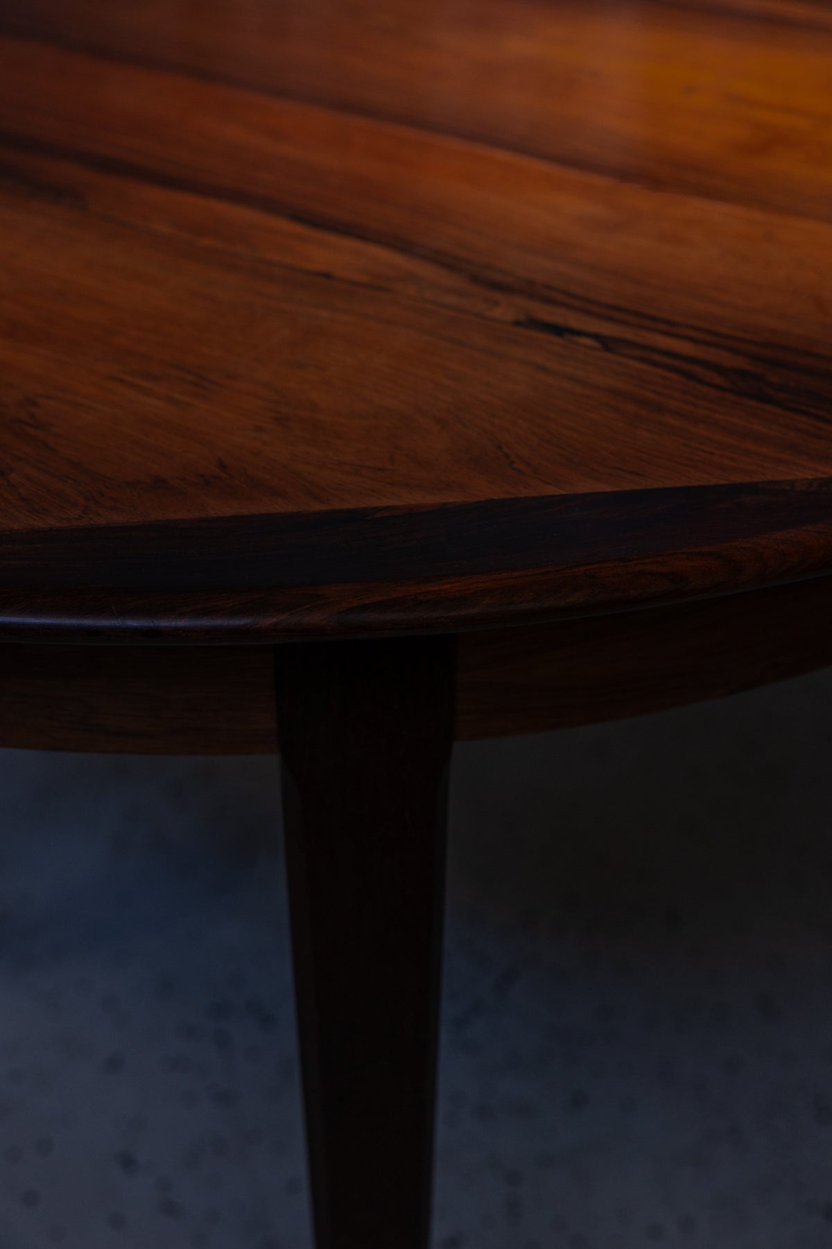 Rosewood Extension Dining Table
