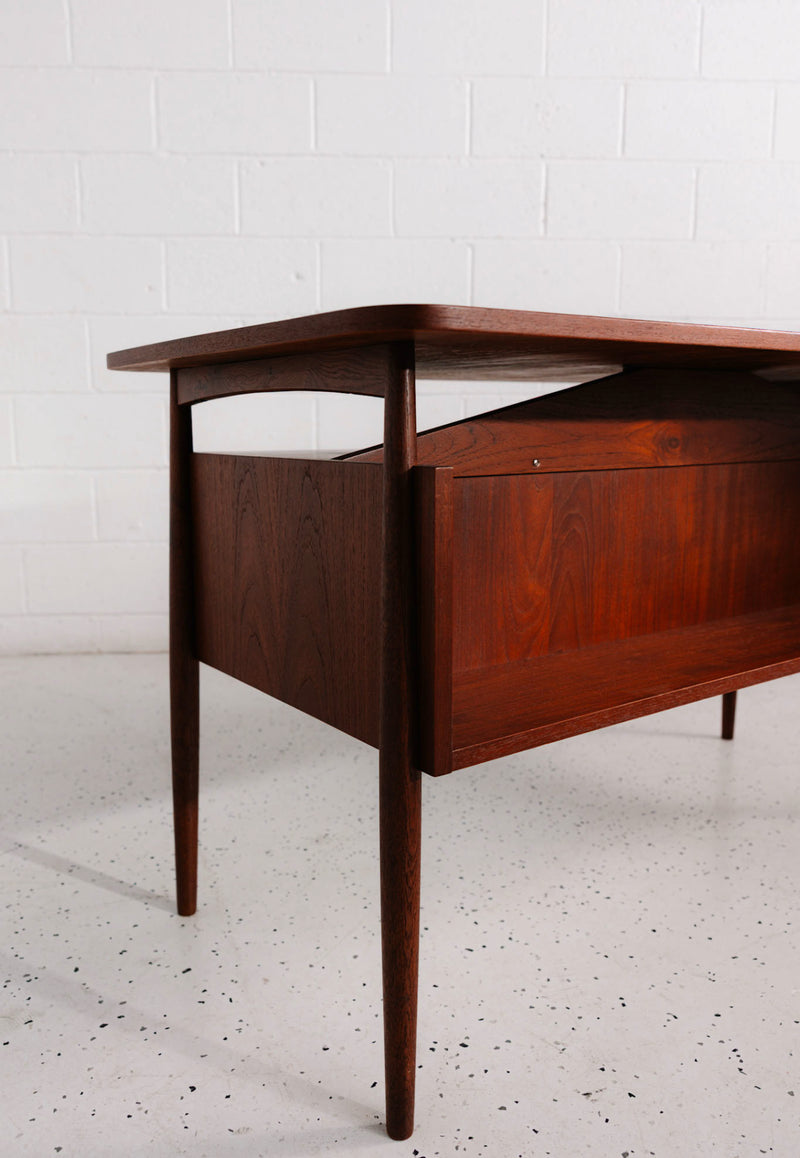 Floating-Top Desk by Gunnar Nielsen Tibergaard