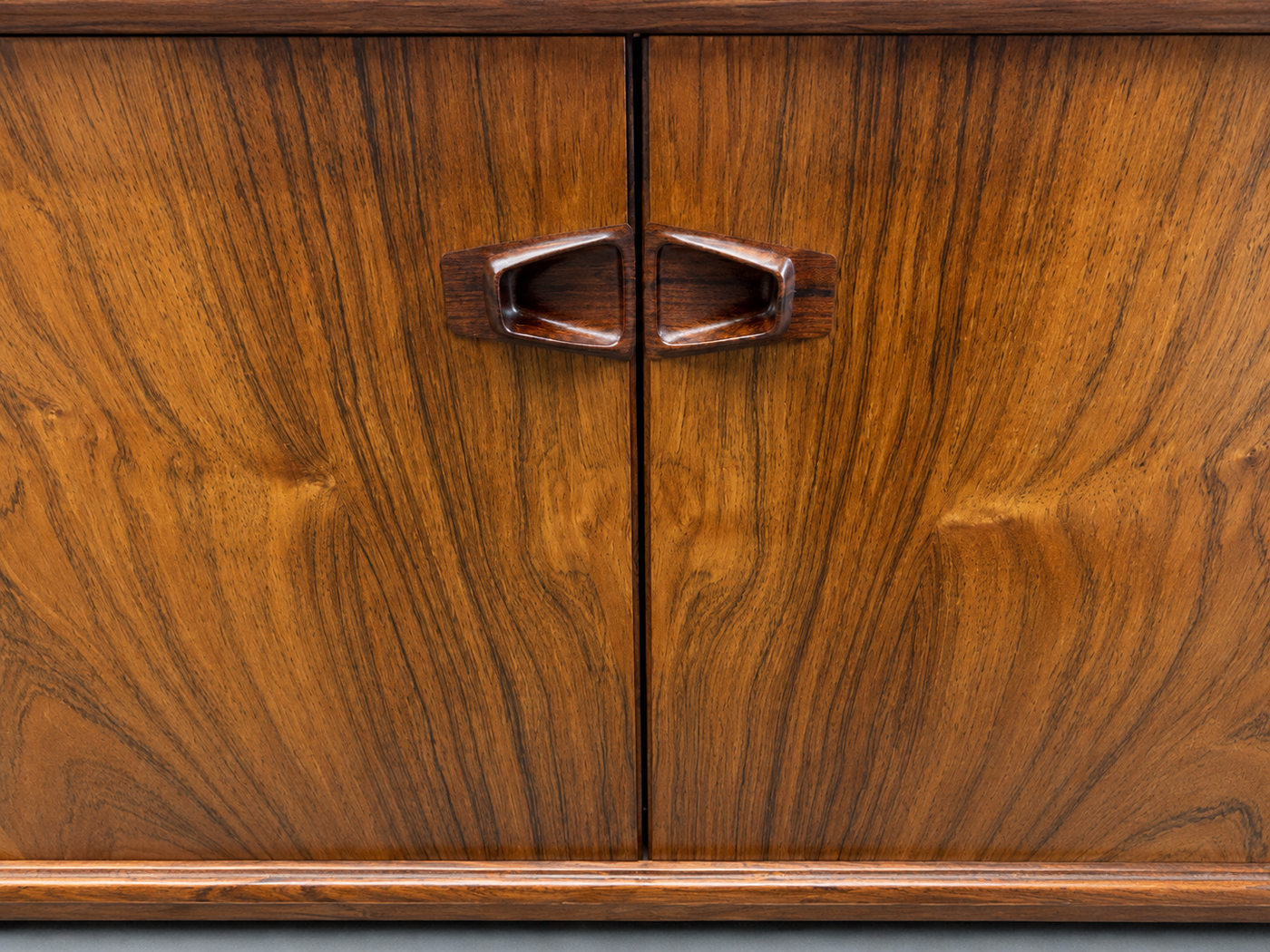 XL Sideboard by Henry Rosengren Hansen