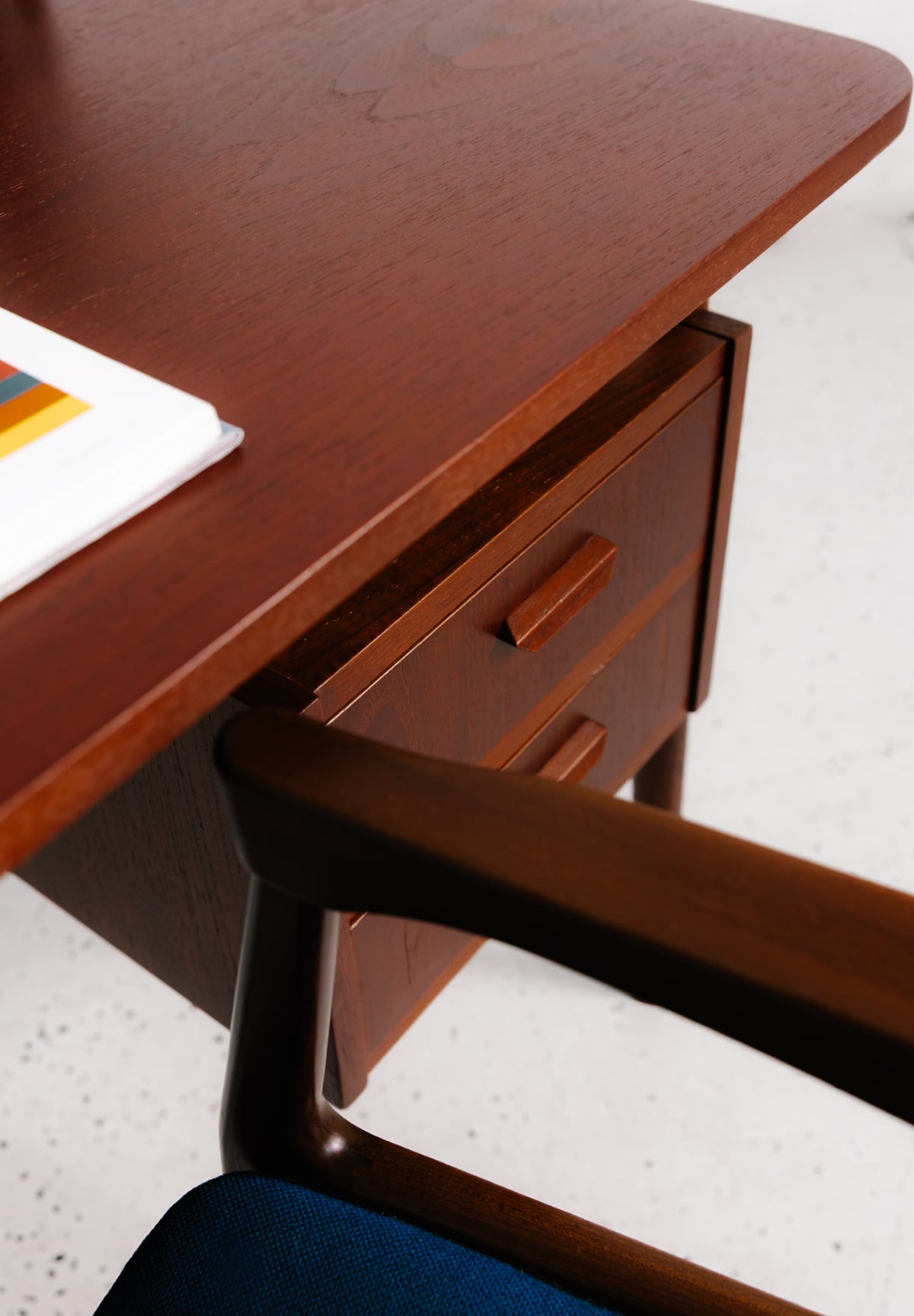 Floating-Top Desk by Gunnar Nielsen Tibergaard