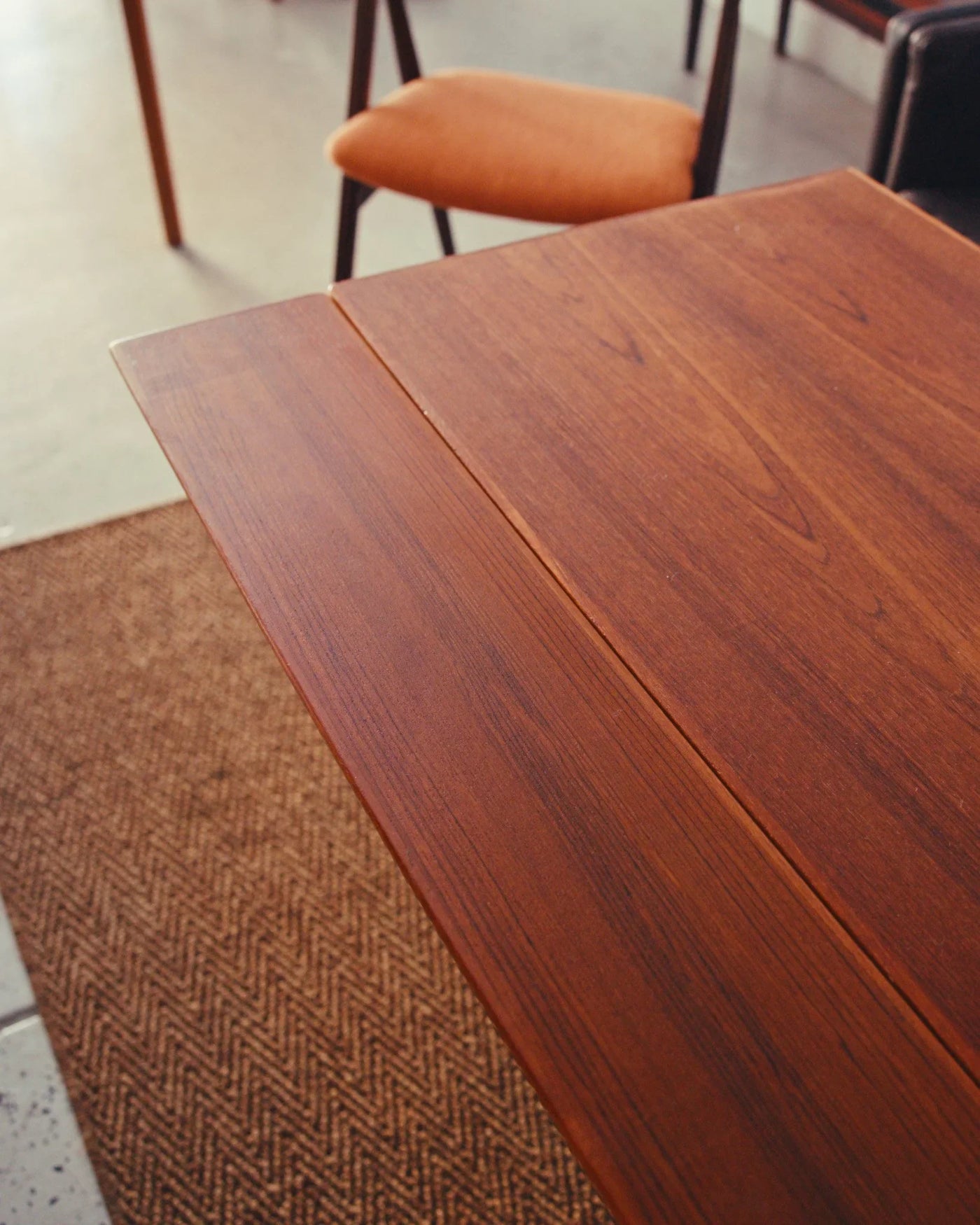 Elevator Coffee Table in Teak