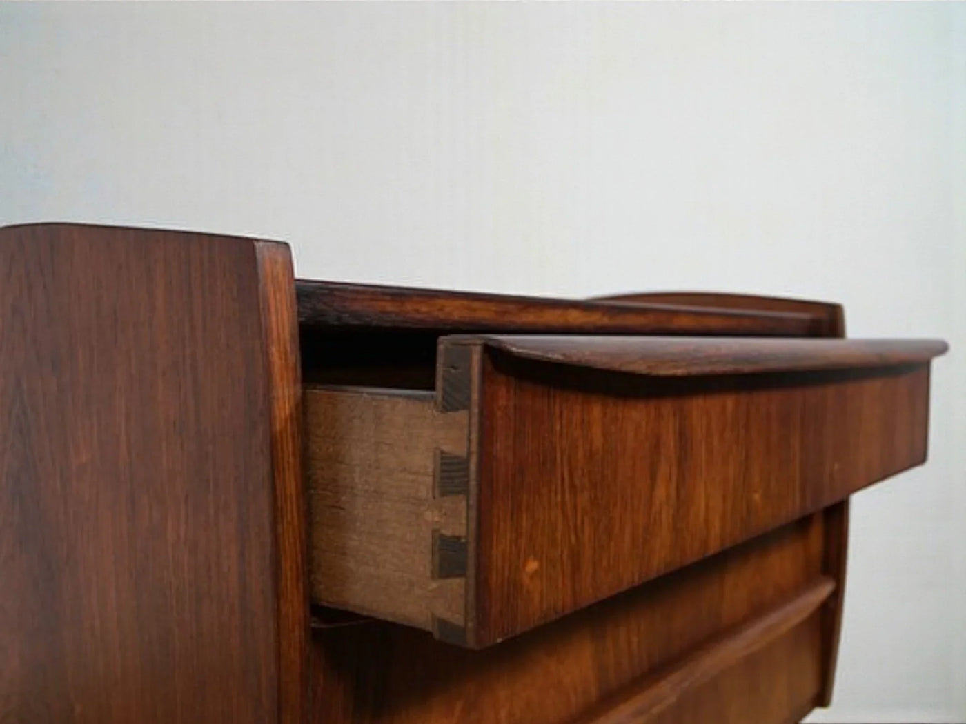 Petite Chest in Rosewood